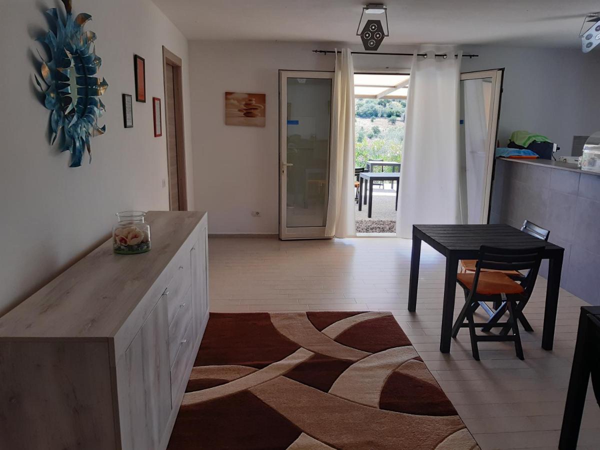 Sole&Sale Panzió San Teodoro  Kültér fotó