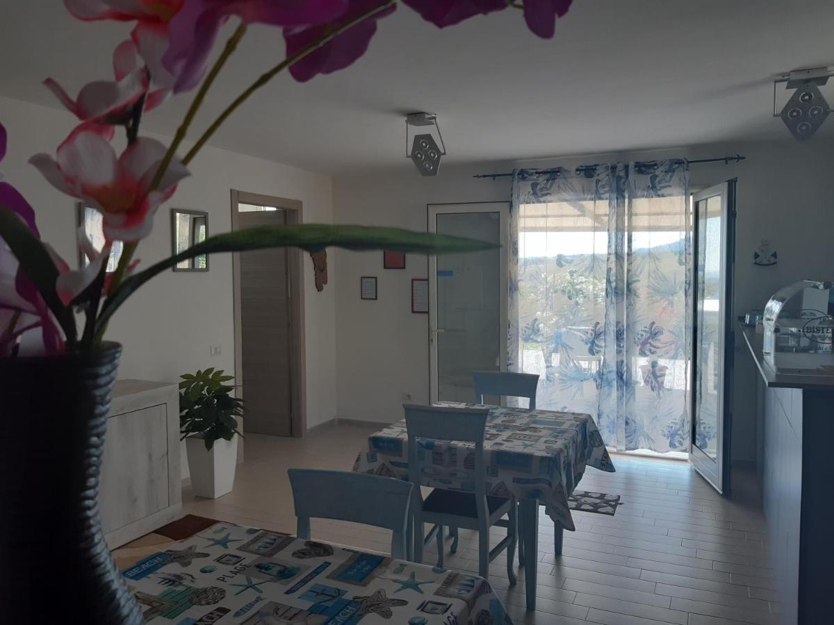 Sole&Sale Panzió San Teodoro  Kültér fotó