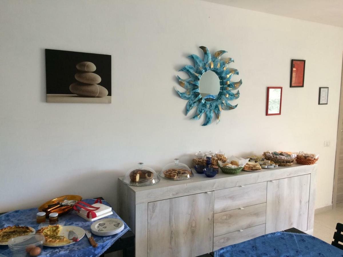 Sole&Sale Panzió San Teodoro  Kültér fotó